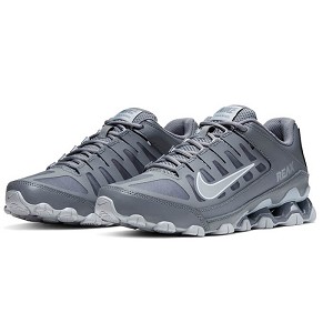 SCARPA NIKE REAX 8 TR 621716 010  GRIGIO