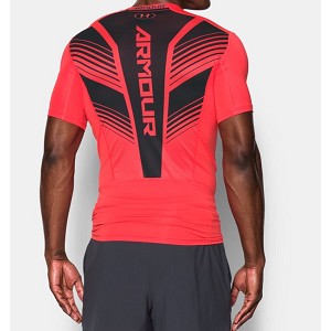 MAGLIA UNDER ARMOUR 1289557 HG SUPERVENT 2.0  ROSSO