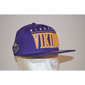 CAPPELLO NEW ERA 9FIFTY BIG WORD  MINNESOTA VIKINGS